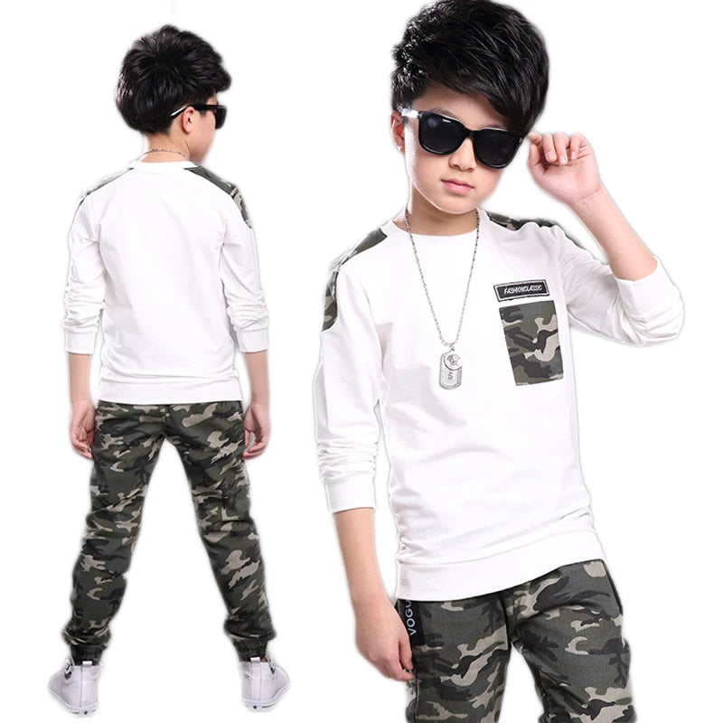 Camouflage Sports Clothing Set